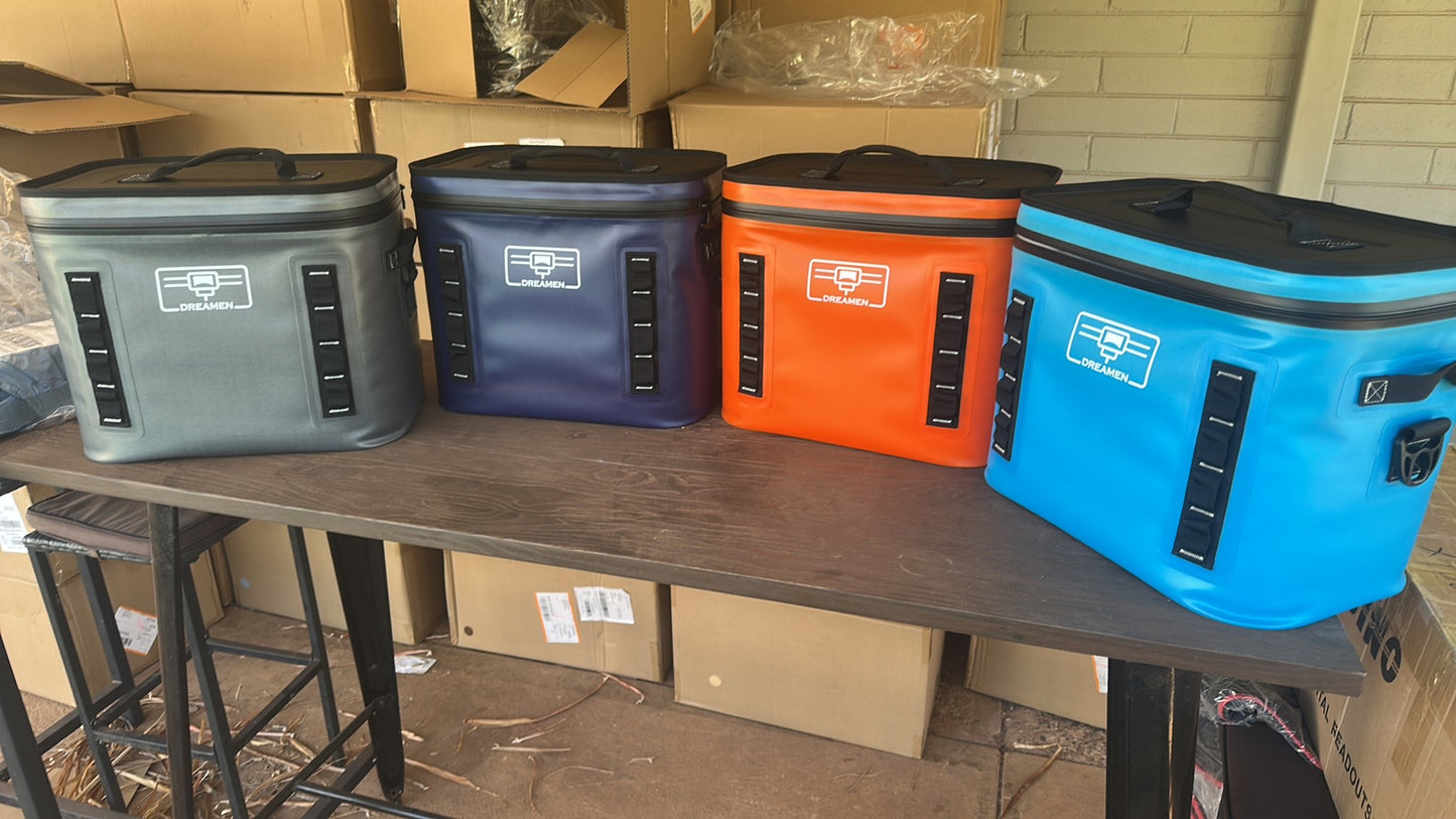 Dreamen 20L (30 Can) Esky